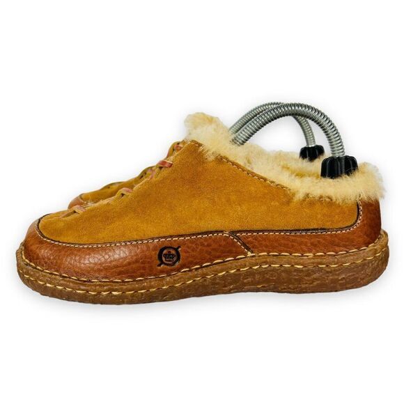 BORN Mohawk Shearling Winter Clogs Slippers Brown Suede / Leather Women's 5 - Picture 2 of 10